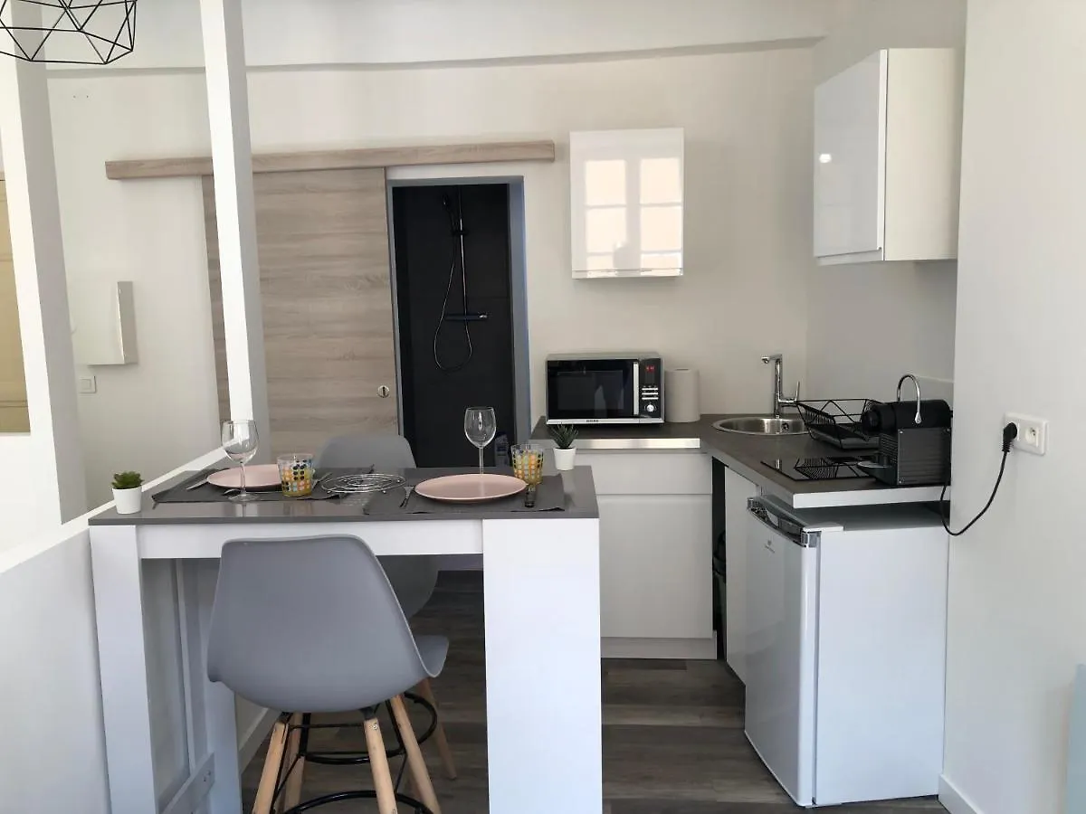 Double Studios Independant, Hyper Centre, Wifi Hyeres